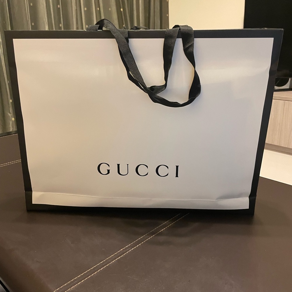 Brown Gucci bag, used. Good condition